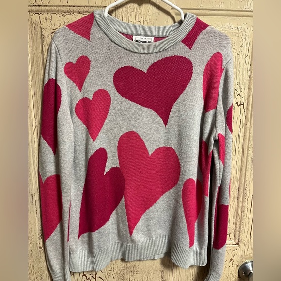 For The Republic Sweaters - For The Republic Gray and Pink Heart Sweater